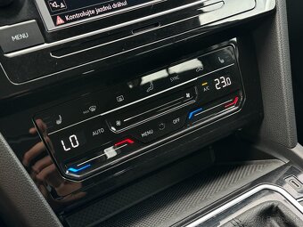 Volkswagen Passat Variant 2.0 TDi DSG 4Motion, r.v.: 2020 - 18