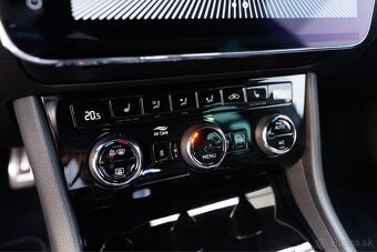 Škoda Superb Combi 2.0 TDI 190k 4x4 Sportline DSG - 18