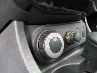 Dacia Duster 1.5 dCi 81kW 4x4 klima 1.maj.,nové ČR, serviska - 18