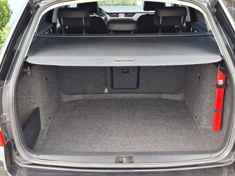 Škoda Octavia Combi 2.0TDi DSG - 18