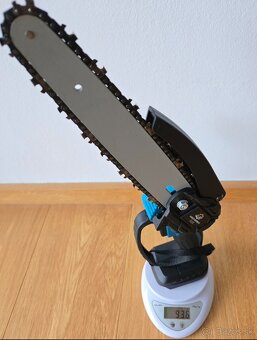 Kvalitná AKU Reťazová Píla + 2 baterky veľkosti 4", 6", 8 - 18