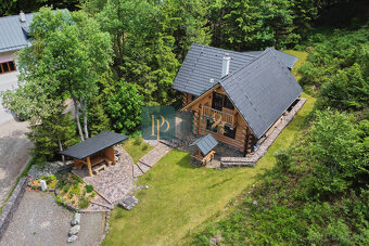 Predaj 4 izbový zrub pri lese, 7,5á pozemok, Nízke Tatry, EX - 18