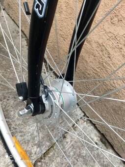 Bicykel trekingovy Genesis aragon comfort series - 18