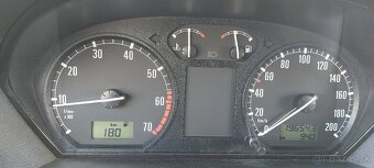 Škoda Fabia Combi 1.4 Style - 18