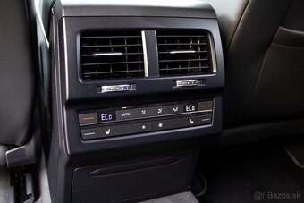 Volkswagen Touareg 3.0 V6 TDI Elegance 4Motion Tiptronic - 18