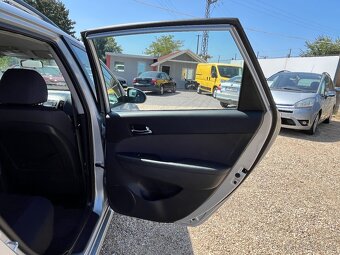 Hyundai i30, 1.6CRDi 66kw - 18