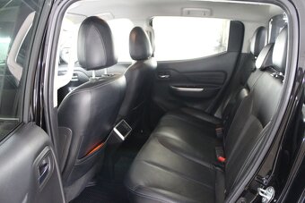 Mitsubishi L 200 L200 2.4 DI-D Double Cab Instyle 4WD A/T - 18