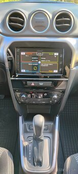 Suzuki Vitara 1.4 BoosterJet PREMIUM AT 2WD 103kw - 18