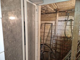 Na predaj murovanú chatu so záhradou v meste Prievidza. - 18