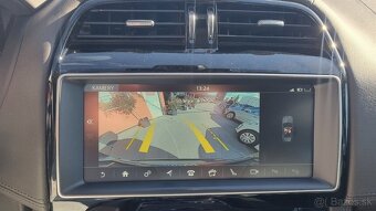 Jaguar F-Pace 20d AWD Portfolio - 18