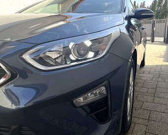 Kia Ceed SW , Gold + LED + Navi Pack , záruka, nebúrané - 18