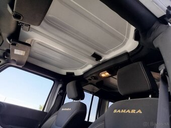 Jeep Wrangler 2.8 CRD Sahara A/T - 18