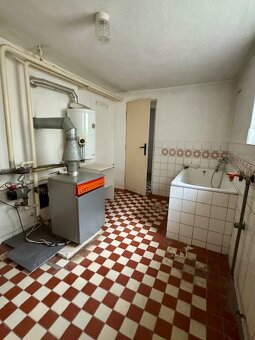 Na predaj 4 izbový  rodinný dom Milionárska štvrť - 18