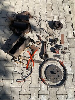 Rozpredam na diely Zetor 25 - 18