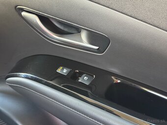 Hyundai Tucson hybrid - 18