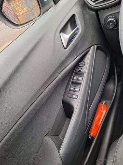 Opel Crossland 1.2 Top Stav Dobra výbava - 18