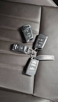 Škoda Superb Combi L&K, TDi 4x4, 147 kW, DSG7, 2021, Webasto - 18