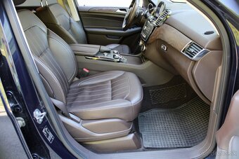 Mercedes-Benz GLE SUV 350d - 18
