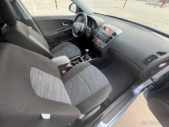 Kia Ceed kombi 1.6 benzín 2008 SR auto 1. Majiteľ - 18