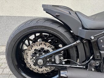 Harley FXBR Breakout - 18