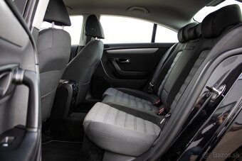 Volkswagen Passat CC 2.0 TDI BlueMotion - 18