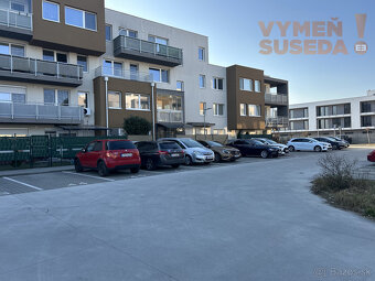 VYMEŇ SUSEDA - Prenájom 2 izb. slnečného bytu s balkónom, p - 18