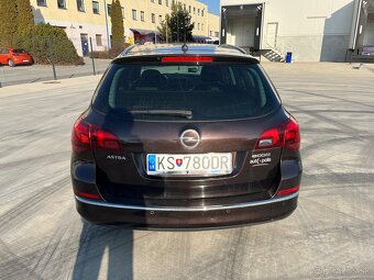 Opel astra J 1.7cdti ecoflex 81kW - 18