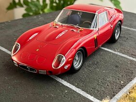 1:18 Ferrari 250 GTO - Red - Kyosho - 18