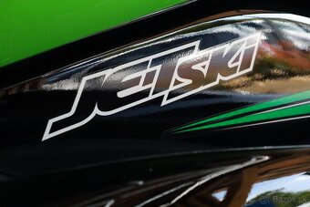 Kawasaki Ultra 260 LX - 18