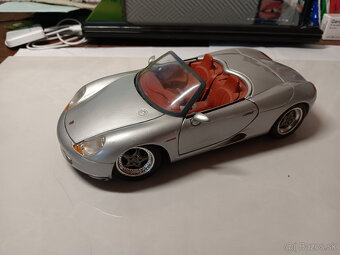 predam modely porsche 1:18 2 cast obrazkov - 18