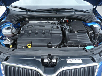 SKODA OCTAVIA COMBI 1,6TDI 81KW,1.MAJ.KUP.SR - 18