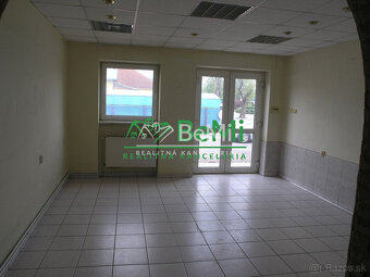 NA Predaj rodinný dom s možnosťou podnikania - 18