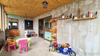 Predaj 4 izbový rodinný dom novostavba 864 m2 s pozemkom Bud - 18