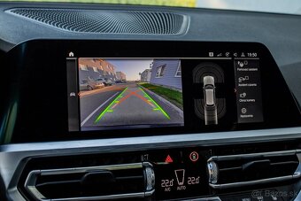 BMW Rad 3 Touring 320d mHEV xDrive M-Sport - 18