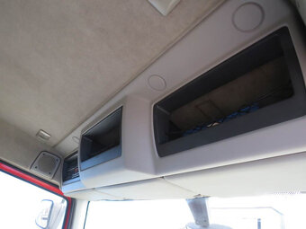 RENAULT MIDLUM 240,PALFINGER HYDR. RUKA,TANK 200L - 18