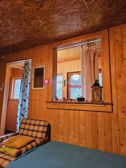 Ponúkame 3 pozemky, 3 chatky, možnosť výstavby domu, Bartošo - 18