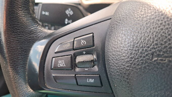 BMW X1 xDrive 18d Sport Line - 18