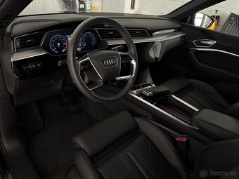 Audi e-tron 55 S-LINE 300 kW iba 42tis km Matrix, Pano - 18