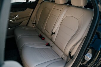 Mercedes-Benz GLC SUV 250d 4MATIC A/T - 18