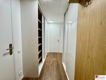 Prenájom, 3-izb. byt v SKY PARKU s parkovacím miestom, 90m2 - 18