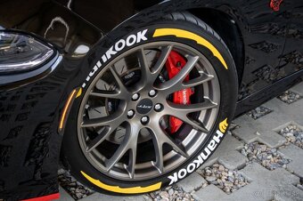 Dodge Charger SRT Hellcat 6.2L V8 - 18