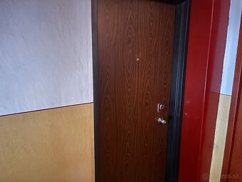AKCIA Veľký dvojizbový byt s balkónom vo Veľkom Krtisi - 18