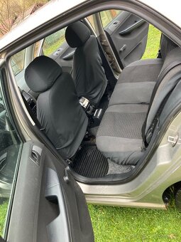 Škoda fabia sedan 1,2htp - 18