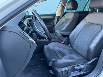 Volkswagen Passat 2.0Tdi DSG Highline,virtual,nova STK a EK - 18