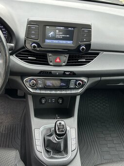 Predam Hyundai I30 Fastback - 18