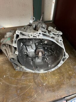 Peugeot 3008 1.6 HDI model 2008-2016 kód motora 9H05 - 18