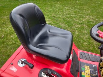 Traktorova kosacka Wolf Garten 92.160 H - 18