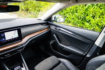 Škoda Octavia 2.0 TDI Scout 4x4 /Nezávislé/Masáž/LED Matrix - 18