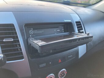 Predám Mitsubishi Outlander 4x4 (7 miest), webasto - 18