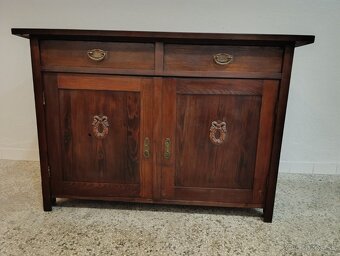 Starožitná komoda, nábytek z masívu, Nábytek s příběhem - 18